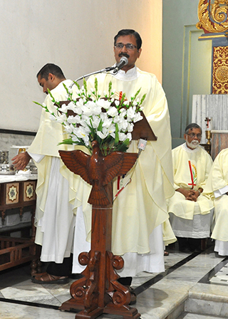 First Mass of Bishop Allwyn D'Silva